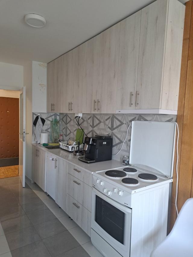 NOVI BEOGRAD BLOK 30 92m2 , L , 292000e