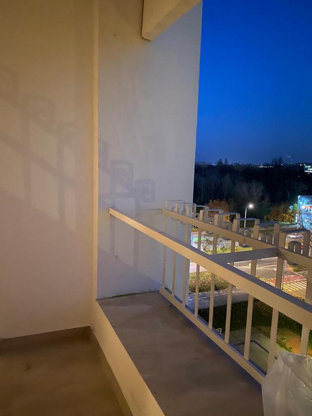 NOVI BEOGRAD BLOK 30 92m2 , L , 292000e