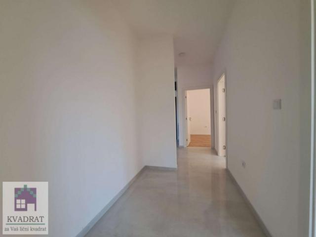 Trosoban stan 107 m², I sprat, Obrenovac, Rvati - 170 000 € (GARAŽNO MESTO) (POVRAT PDV-a)