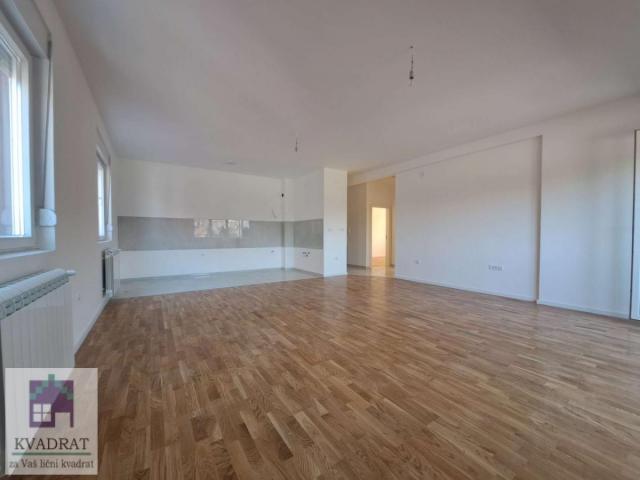 Trosoban stan 107 m², I sprat, Obrenovac, Rvati - 170 000 € (GARAŽNO MESTO) (POVRAT PDV-a)