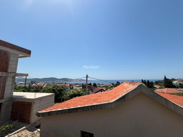 Haus in Susanj mit Blick auf das Meer