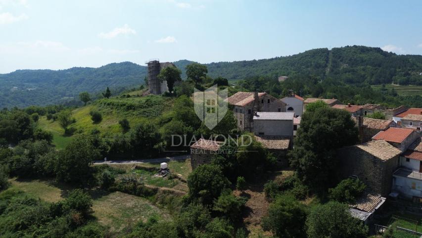 Cerovlje, kamena kuća sa panoramskim pogledom