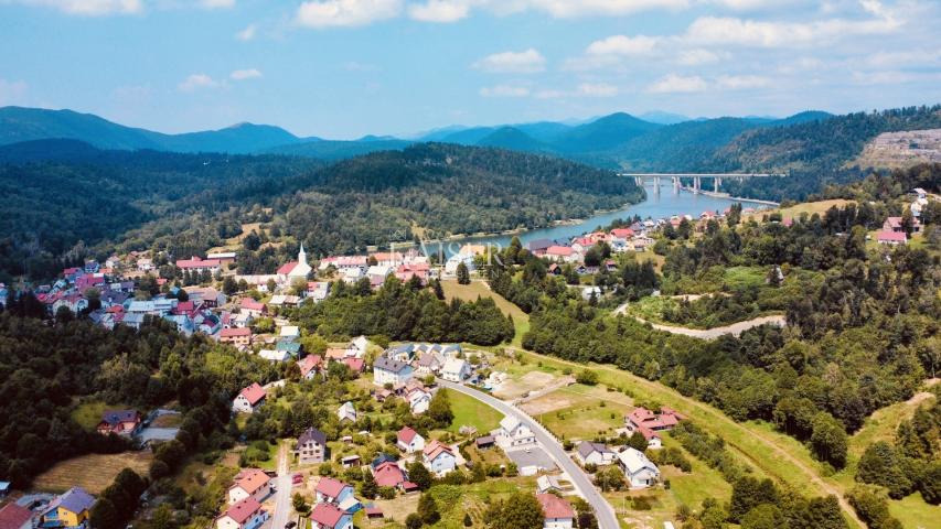 Fužine – Einzigartiges Baugrundstück mit Blick auf den See