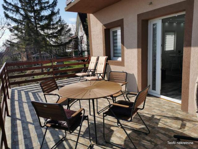 LAZAREVAC VRBOVNO 199m2 , (4T) , 98900e