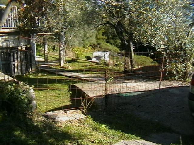 Three-Apartment House with Sea View in Tivat