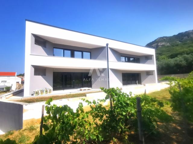 Baška, okolica, apartman u prizemlju sa okućnicom! ID 587 