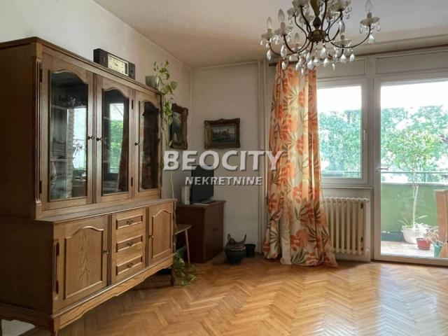 Novi Sad, Nova Detelinara, Trg majke Jevrosime, 2. 0, 67m2, 130000EUR