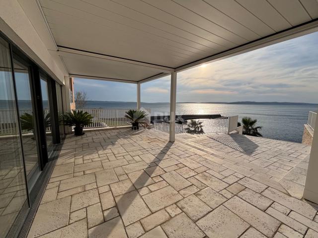 ZADAR, RTINA - Impressive luxury villa by the sea