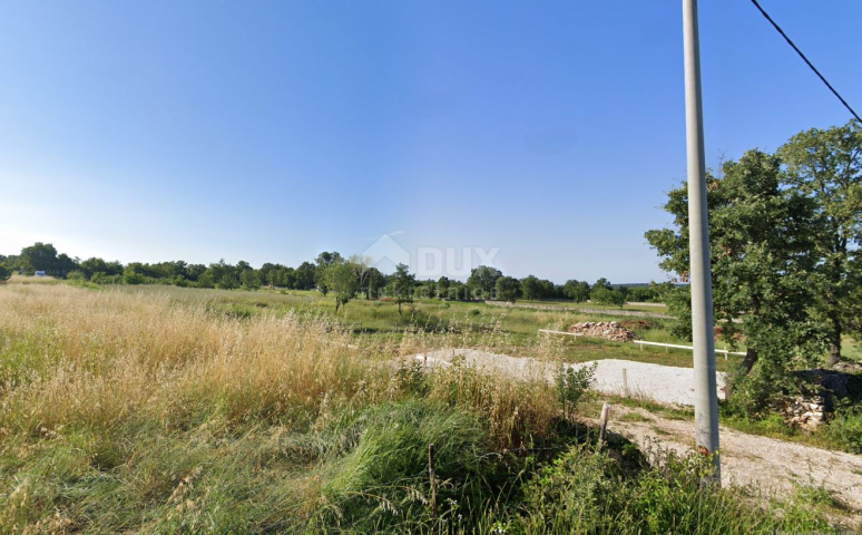 ISTRA, SVETVINČENAT - Građevinsko zemljište s dozvolom, zadnje u građevinskoj zoni