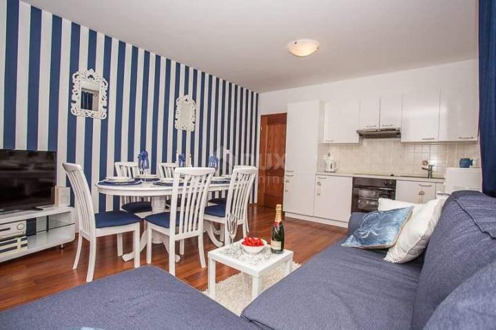 CRIKVENICA - luksuzna kuća s pet apartmana