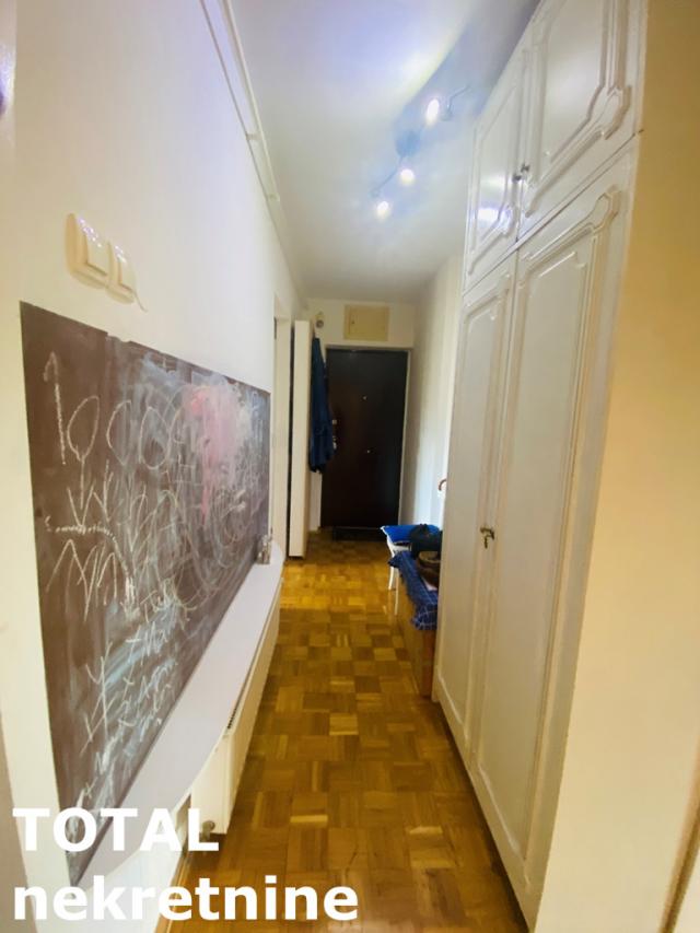 3 Trosoban stan NOVI SAD, 129780€