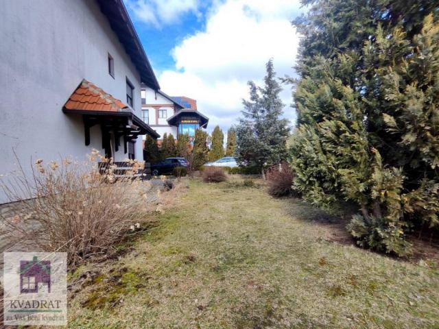 Kuća 423 m², 10 ari, Zlatibor – 520 000 € (ODLIČNA LOKACIJA)