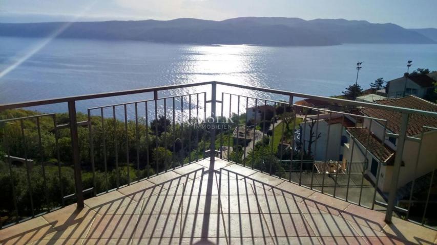 Rabac - Haus mit mehreren Wohneinheiten und Panoramablick auf das Meer, 368 m2