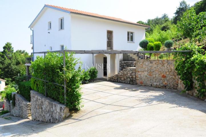 Rabac - Haus mit mehreren Wohneinheiten und Panoramablick auf das Meer, 368 m2