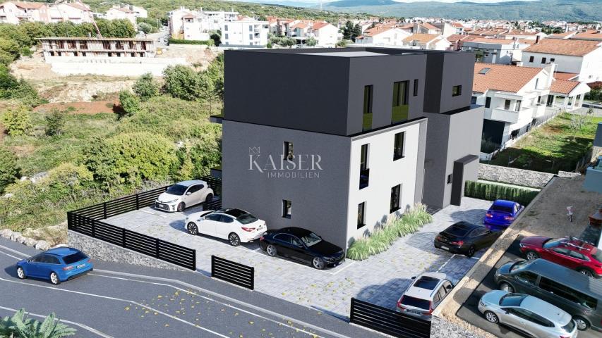 Krk, Otok Krk- luksuzan apartman 65m2 s okućnicom