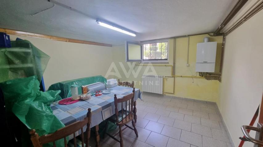 Apatin. Mirno mesto za uživanje. Kuća 121m2, plac 4. 5ar