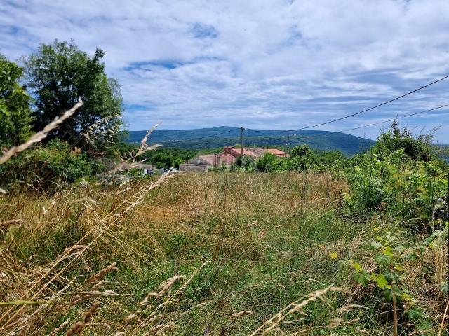 ISTRA, LABIN - Veliko zemljište s panoramskim pogledom