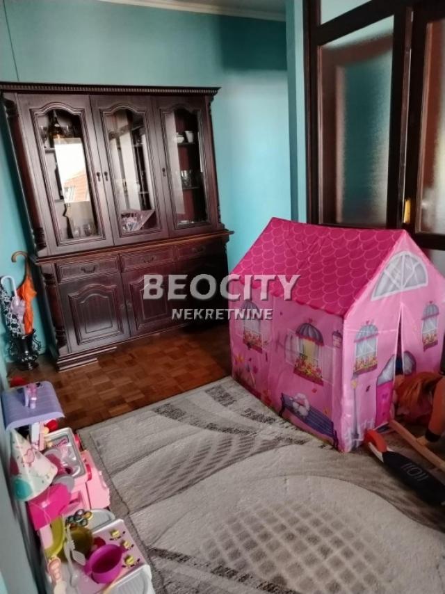 Novi Sad, Detelinara, Pasterova, 3. 0, 65m2, 137000EUR