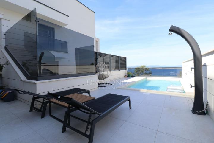 Crikvenica, Luxusapartment mit privatem Pool und wunderschönem Meerblick