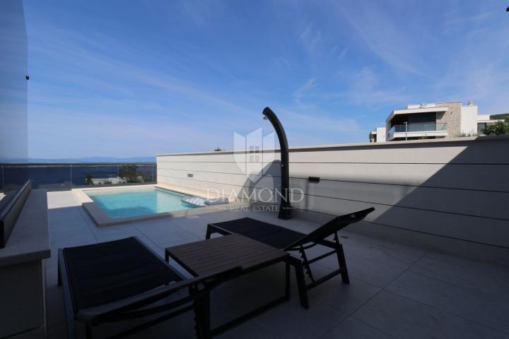 Crikvenica, Luxusapartment mit privatem Pool und wunderschönem Meerblick