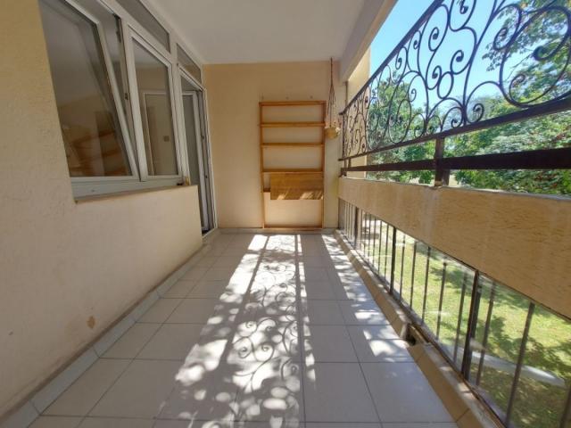 Zemun - Meandri - Zagorska, 2, 5 s, 71 m2, plus terasa 9 m2