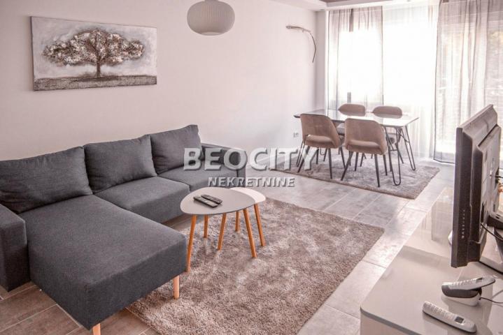 Vračar, Hram Svetog Save, , 3. 0, 81m2, 1250EUR