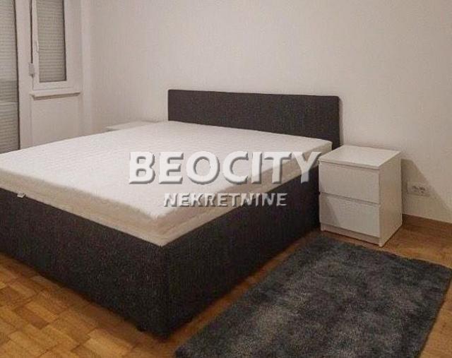 Vračar, Hram Svetog Save, , 3. 0, 81m2, 1250EUR