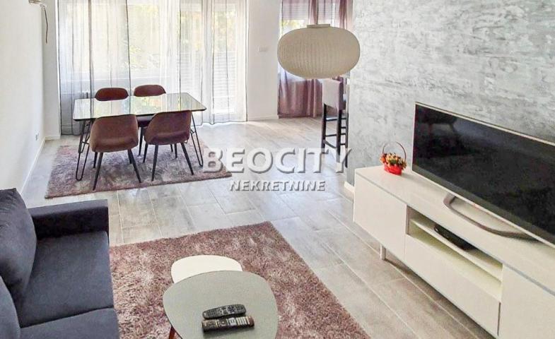 Vračar, Hram Svetog Save, , 3. 0, 81m2, 1250EUR