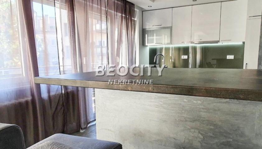 Vračar, Hram Svetog Save, , 3. 0, 81m2, 1250EUR