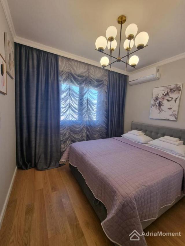 1-soban apartman u Allure hotelu - Budva crntar