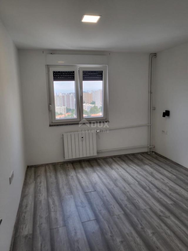 RIJEKA, GORNJA VEŽICA - novoadaptiran stan, 2S+DB, 70m2, lođa, pogled na more