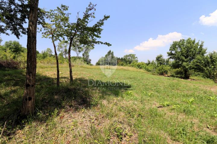 Building plot with an open view of the landscape