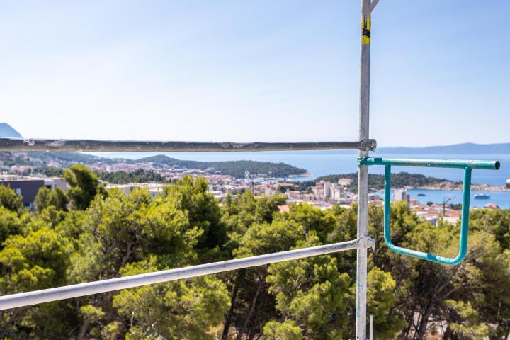 Makarska, penthouse s prostranom terasom i pogledomNKP 105, 56 m2