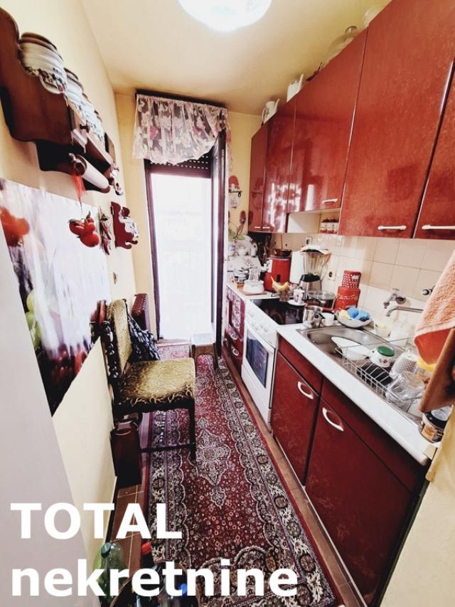 1 Jednosoban stan NOVI SAD, 99500€