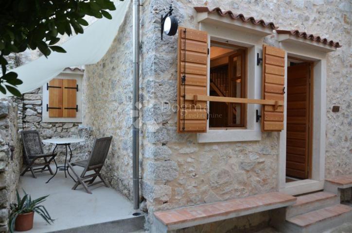 House Susak, Mali Lošinj, 87,70m2