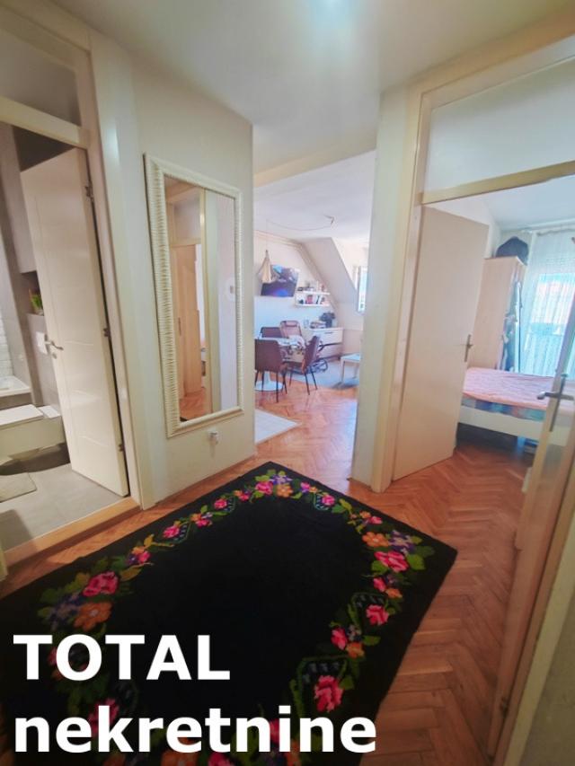 3. 5 Troiposoban stan NOVI SAD, 144200€