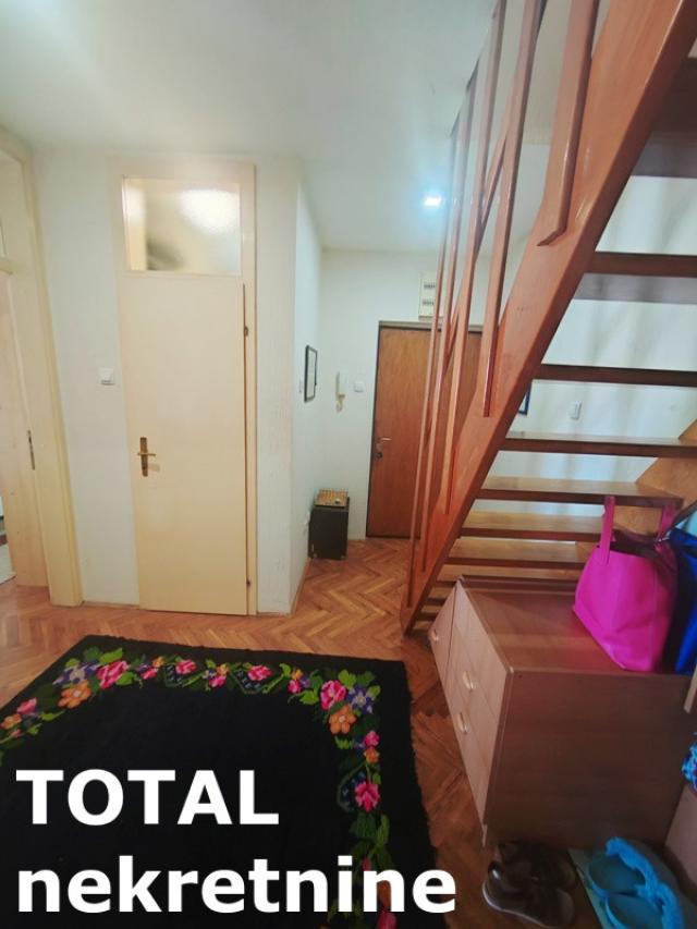 3. 5 Troiposoban stan NOVI SAD, 144200€