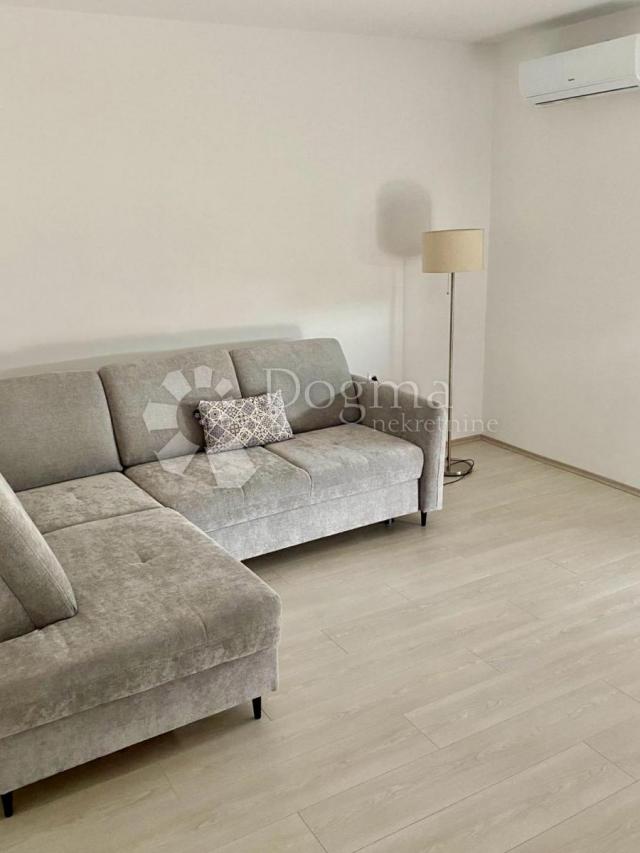 Flat Podmurvice, Rijeka, 52,14m2