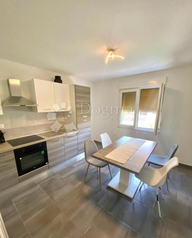 Flat Podmurvice, Rijeka, 52,14m2