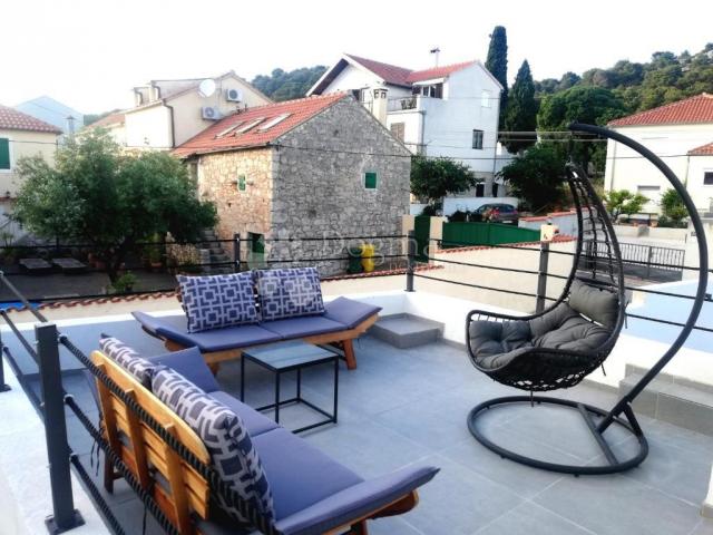 Haus Jezera, Tisno, 90m2