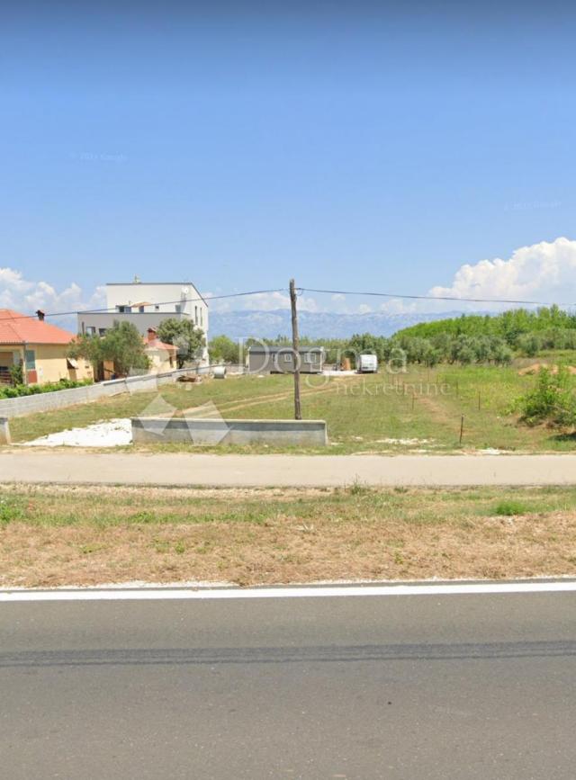 Land Privlaka, 1.019m2