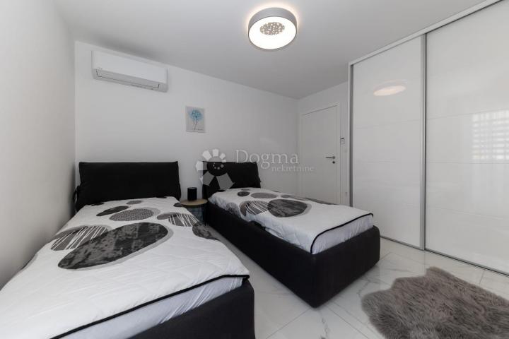 Apartment Crikvenica, 144,18m2