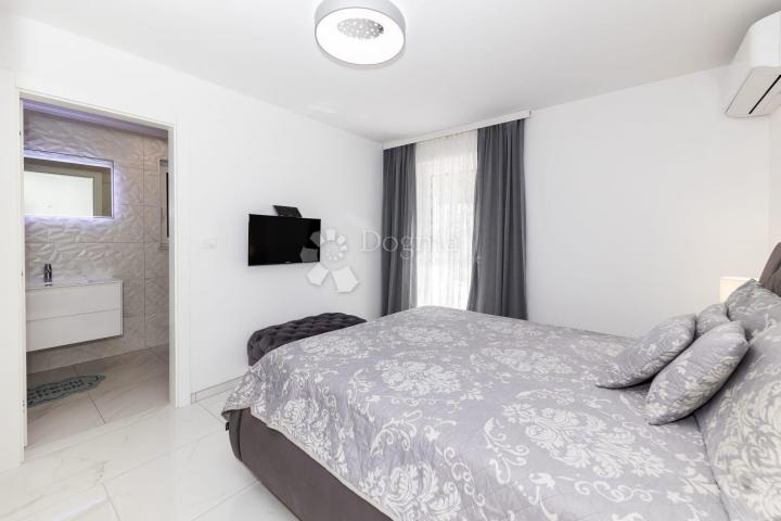 Apartment Crikvenica, 144,18m2