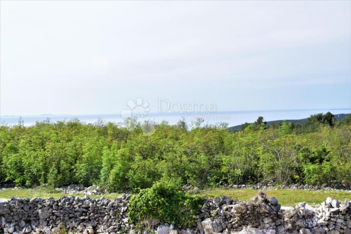 LUXUSVILLA MIT SCHÖNEM MEERBLICK