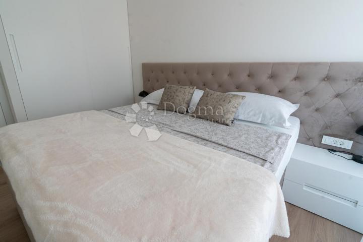 Flat Opatija - Centar, Opatija, 99,13m2