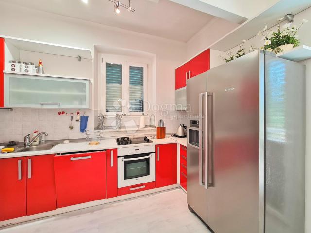 Wohnung Opatija, 97m2