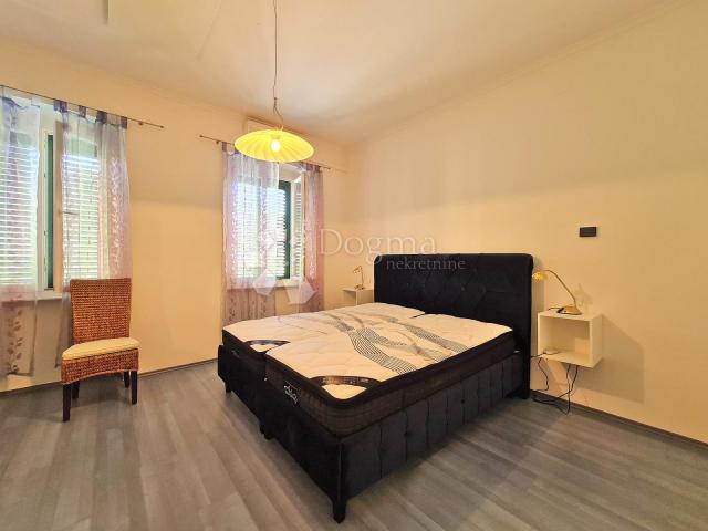 Wohnung Opatija, 97m2