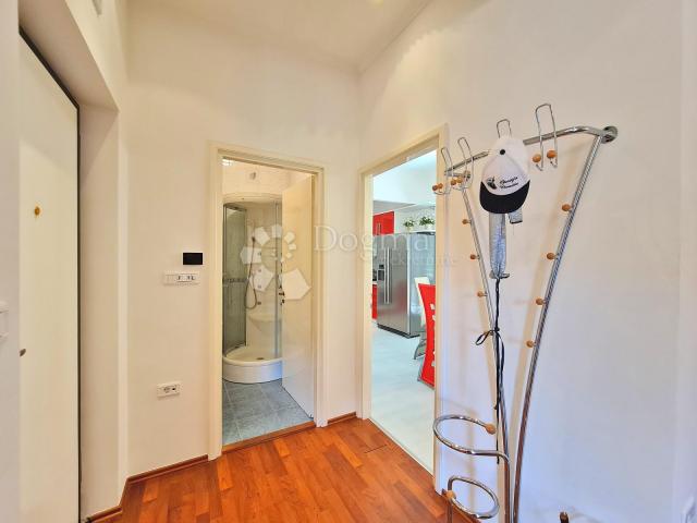 Wohnung Opatija, 97m2