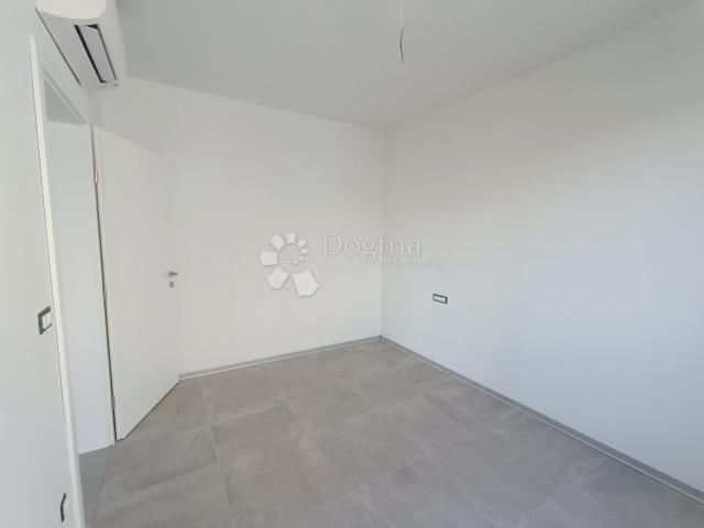 Wohnung Okrug Gornji, Okrug, 72,34m2