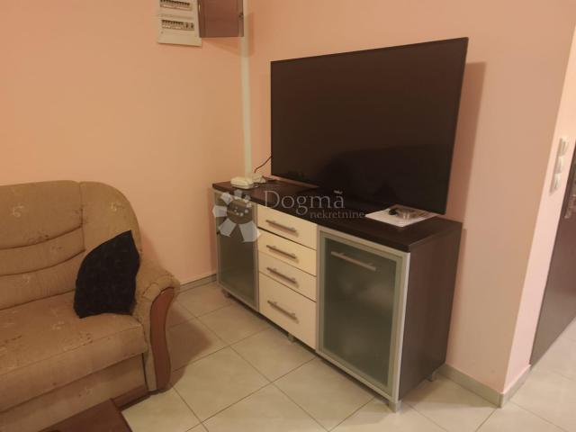 Pašman - 2S+DB apartman, samo 60 m od mora - Prilika!